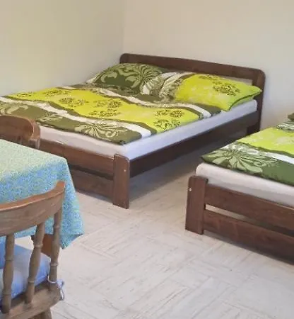 شقة Sklipek U Cyklostezky Brezi (Breclav)
